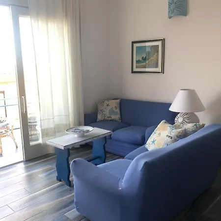 Maison Turquoise アパート *