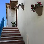 Maison Turquoise